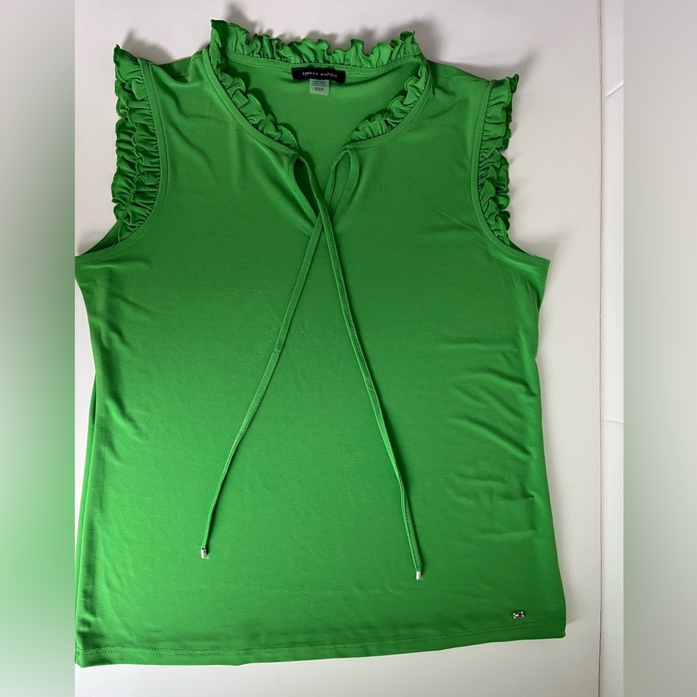 Sleeveless top